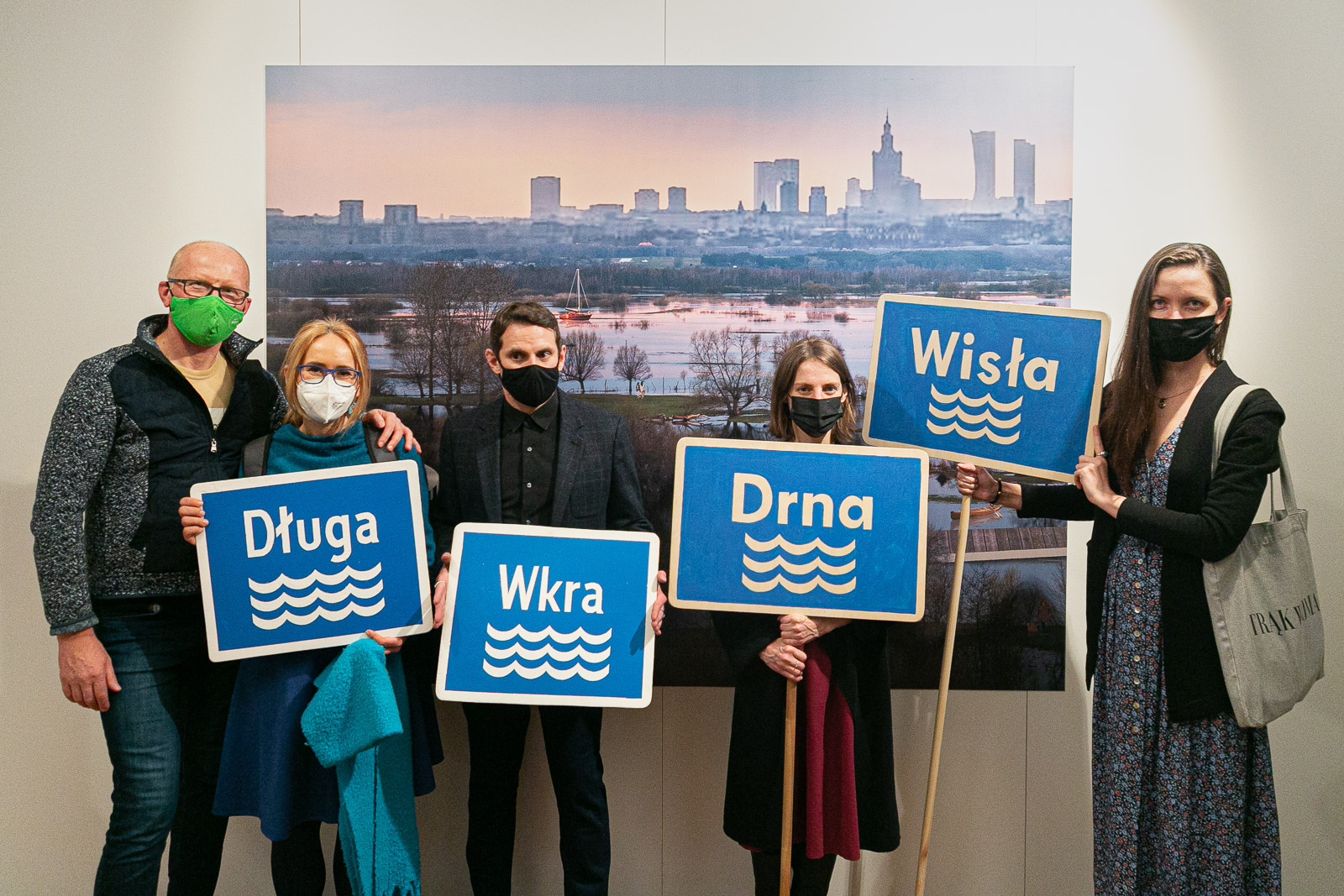 Maj nad rzeką | „Niech płyną! Inne rzeki Warszawy”